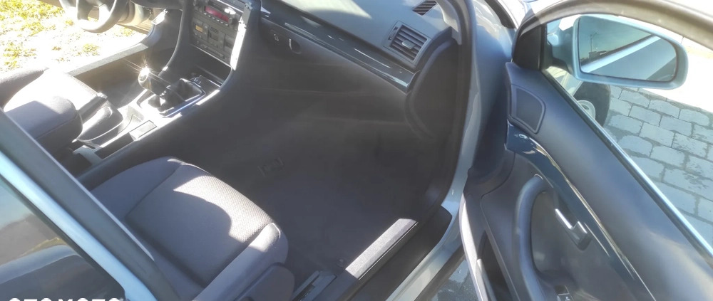 Audi A4 cena 13499 przebieg: 294583, rok produkcji 2002 z Lubień Kujawski małe 742